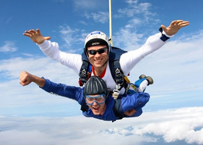 Padobranski tandem skok